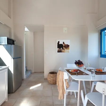 Ammoudia Maisonettes 4* Akharavi