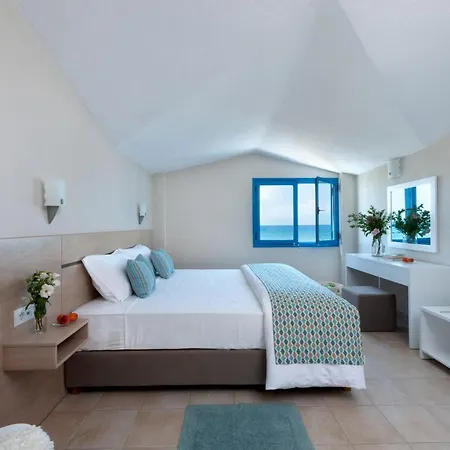 Ammoudia Maisonettes 4* Akharavi