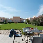 Ammoudia Maisonettes 4*