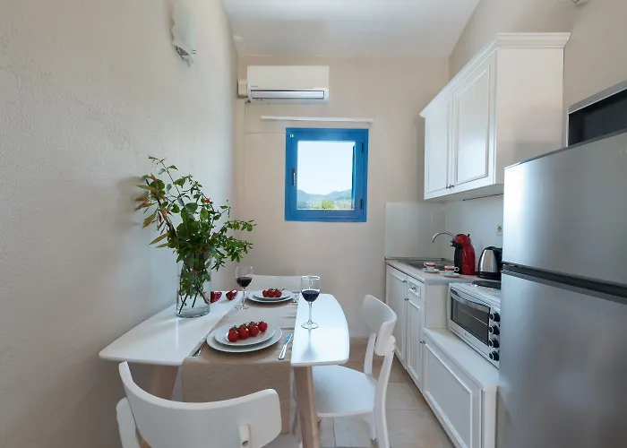 Ammoudia Maisonettes 4*