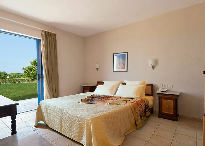 Ammoudia Maisonettes Appart hôtel Akharavi