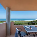 Ammoudia Maisonettes شقة فندقية أخارافي