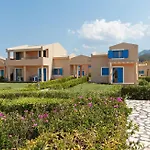 Aparthotel Ammoudia Maisonettes 4*