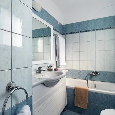 Hotel apartamentowy Ammoudia Maisonettes