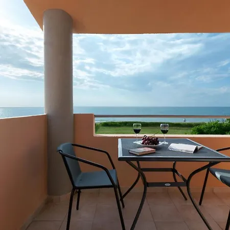 Hotel apartamentowy Ammoudia Maisonettes Acharavi (Corfu)