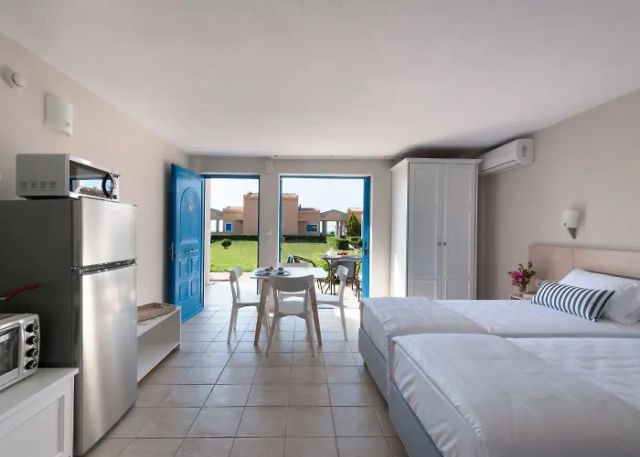 Ammoudia Maisonettes 4* 阿查拉维