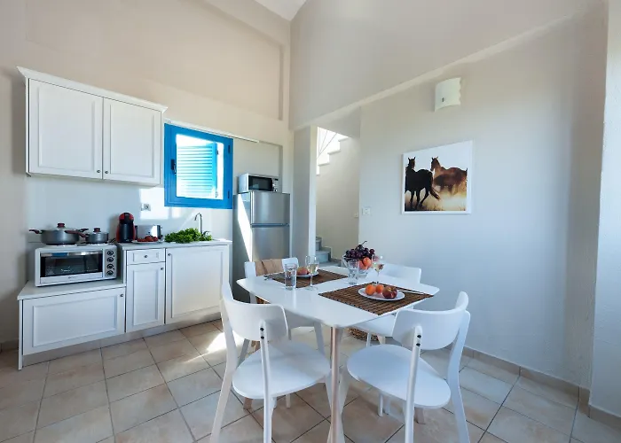 Ammoudia Maisonettes 公寓式酒店 阿查拉维